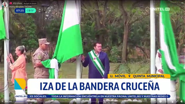 Mes cívico cruceño: Jhonny Fernández iza banderas con secretarios y concejales solo de UCS