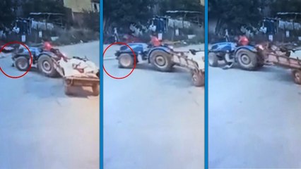 2 yaşındaki çocuk babasının kullandığı traktörün altında kaldı