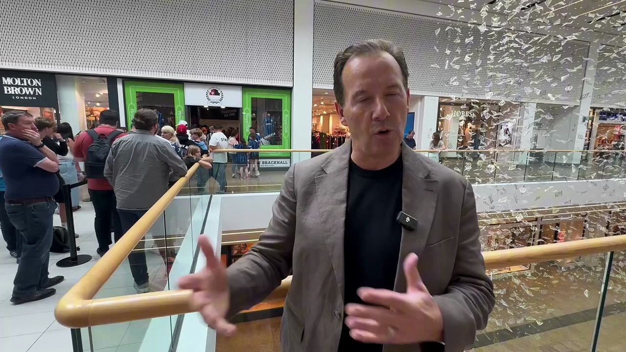 Meadowhall Shopping Centre's history: 35 years of Sheffield's landmark shopping centre