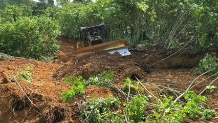 Effective Strategies for Creating Roads in Mountains Using Bulldozers