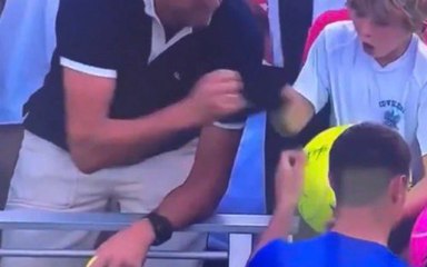 US Open : Un spectateur millionnaire choque avec un geste inattendu 🎾