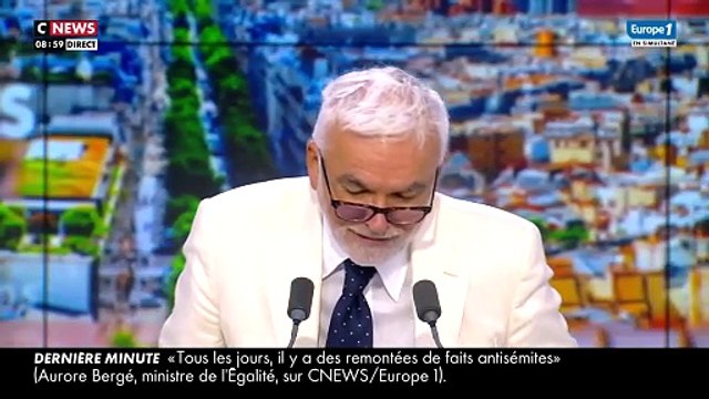 Pascal Praud ouvre L'heure des pros le 25 août 2025 sur CNews.