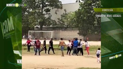 ¡Qué ejemplo! Durante un partido de la categoría Sub 10, padres de familia se fueron a los puños
