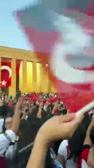 “Anıtkabir bir mezarlık, siyaset yapılmaz” diyenlerin hali..