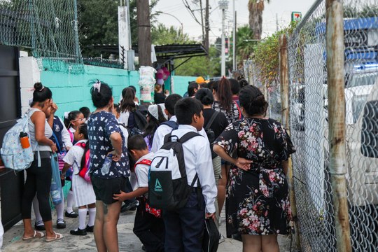 Así se vivió el regreso a clases de los alumnos de primaria y secundaria de Nuevo León