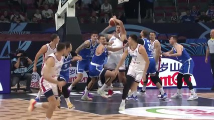 'Touchdown!' - Jokic slings a full court pass at EuroBasket