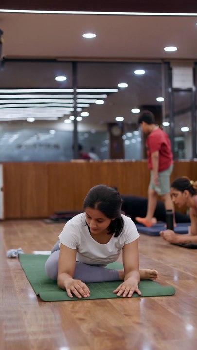 Yoga Classes in Chandigarh | Luxury Yoga Studio at Bodyzone