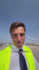 Se sube a una avioneta para ver desde el aire la rotonda más grande de Europa que está en España