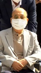 [속보] '김건희 목걸이 선물' 이봉관 서희건설 회장 특검 출석
