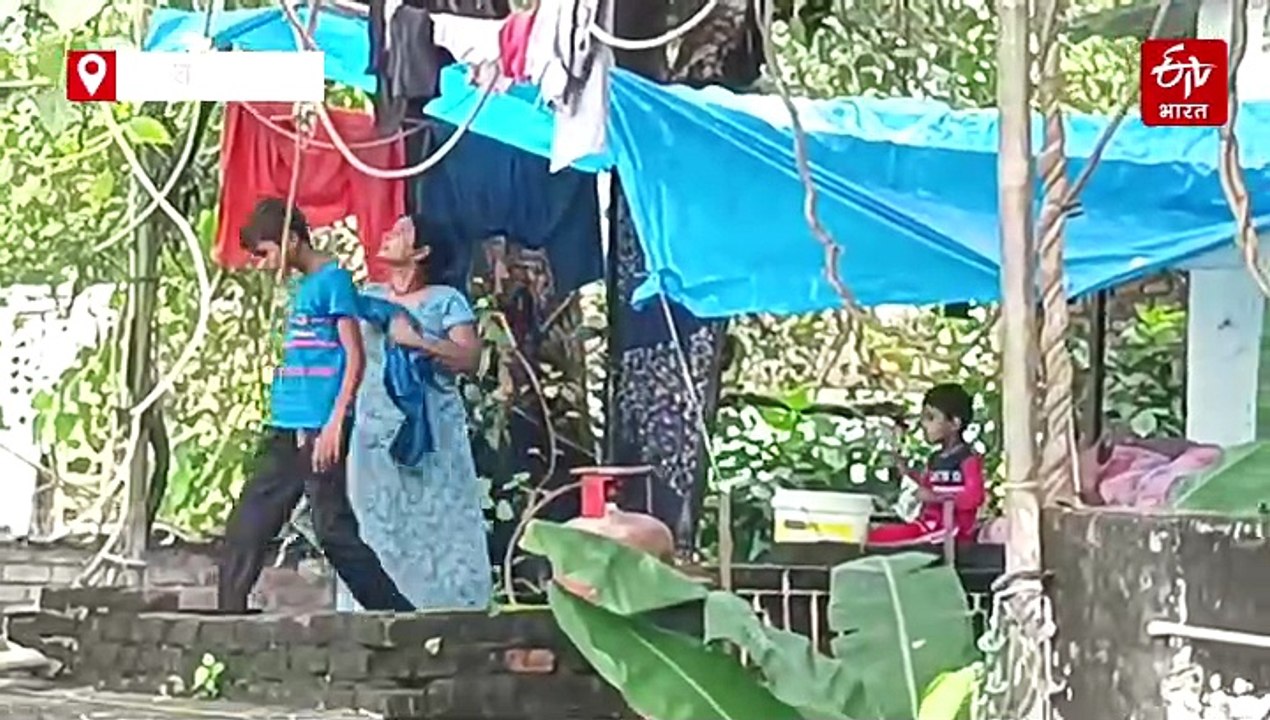 दिल्ली में बाढ़ से सैकड़ों परिवार प्रभावित, निचले इलाकों में अब भी रेस्क्यू जारी, सीएम रेखा ने पीड़ितों से की मुलाकात