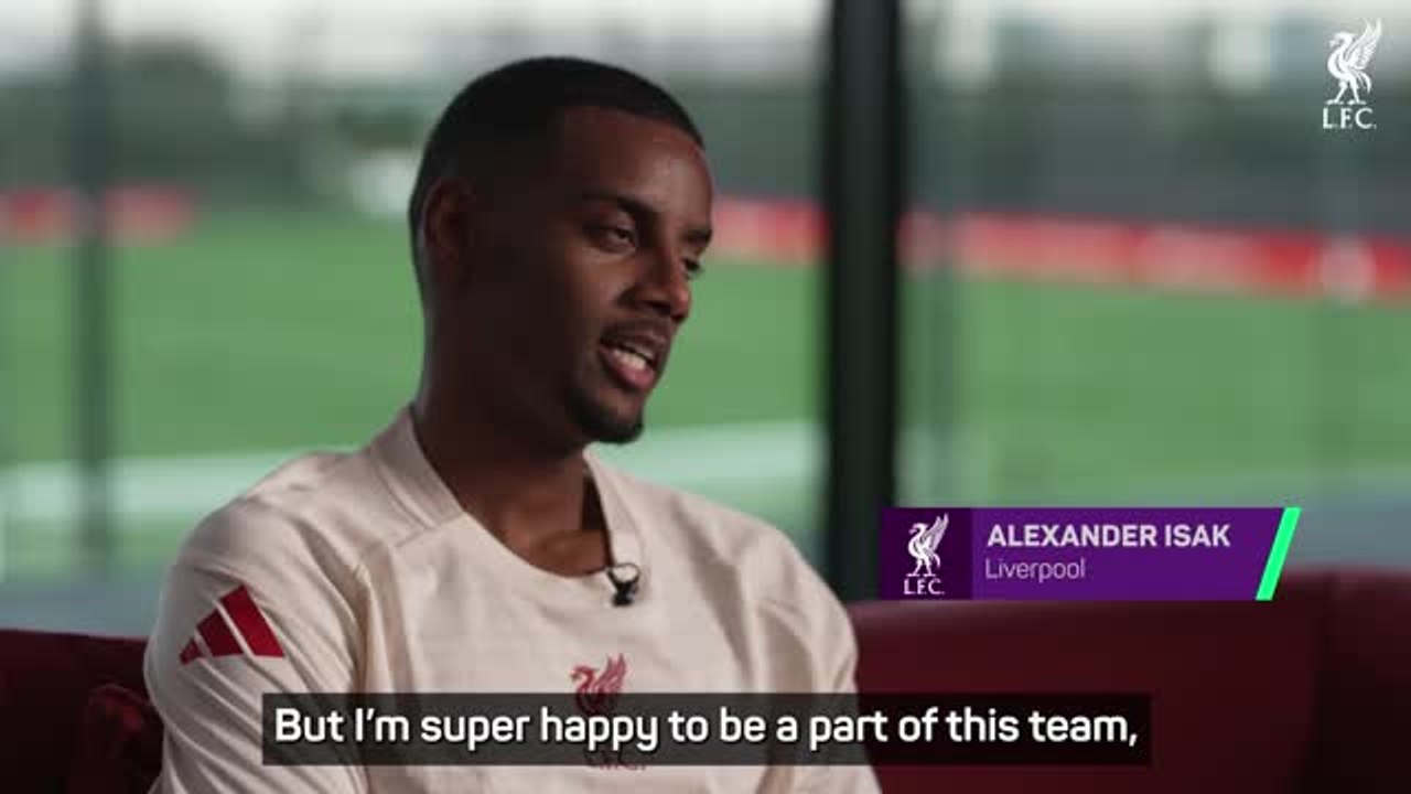 'I want to win trophies' - Isak explains Liverp...
