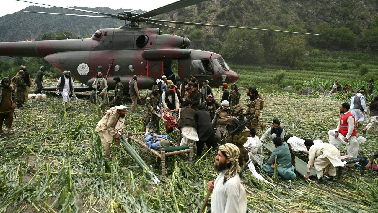 Schwierige Suche nach Verschütteten nach Erdbeben in Afghanistan