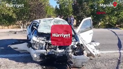 İki otomobil kafa kafaya çarpıştı: 3 ölü, 2 yaralı