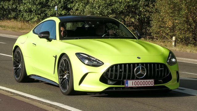 Supercars Leaving Car Meet - Huracan Tecnica, 992 GT3 RS, 812 Superfast, M8 Gran Coupe