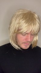 Les Risques et Conséquences de Sortir avec ta Prof 😬