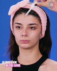 The kind of look that glows in the dark!