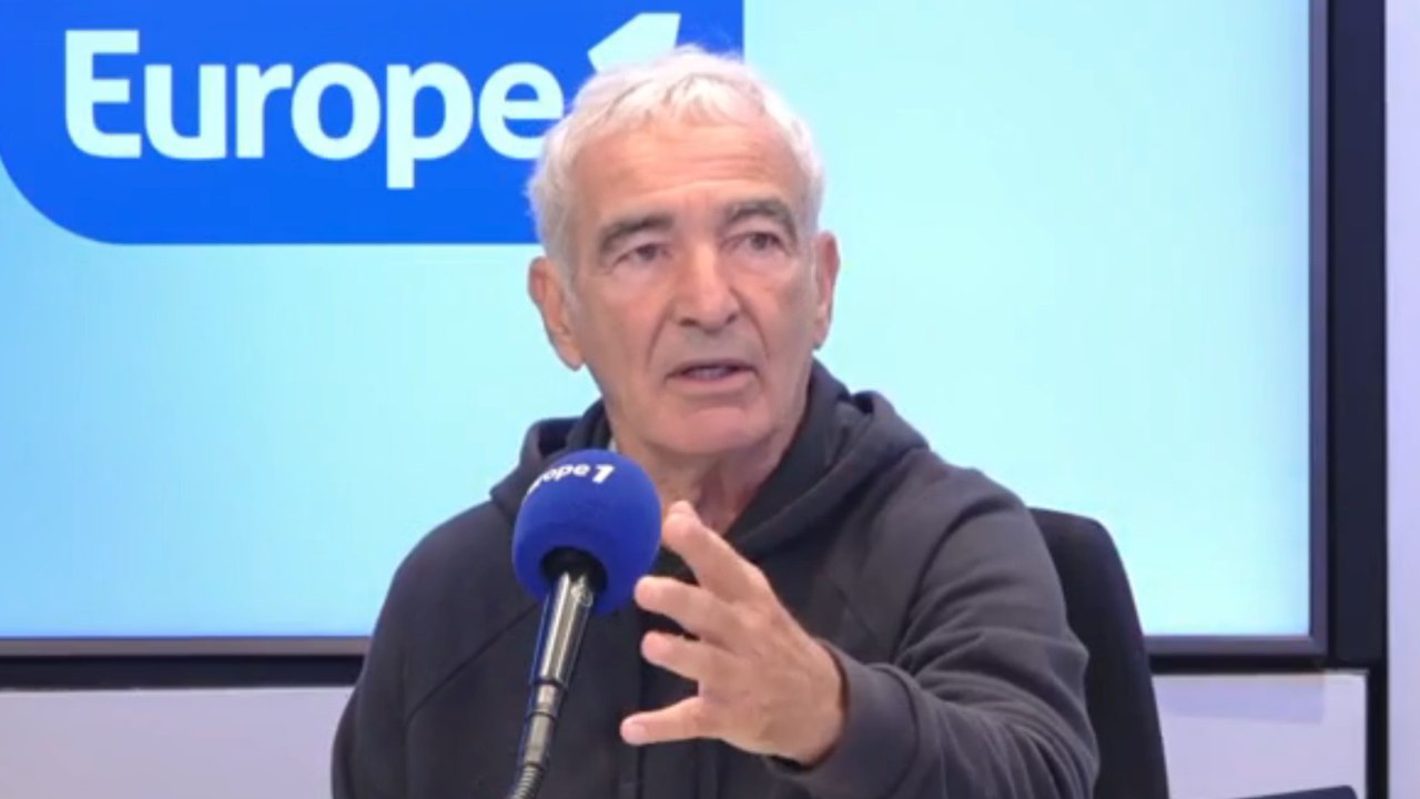 Raymond Domenech encore amer en évoquan le coup de boule de Zinédine Zidane : "Dommage de ne pas avoir su tenir ses nerfs"
