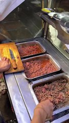 Et Kavurma _._Mısır ziyaretimde kahire sokak lezzetlerinde et kavurma dürümü yapımını görüntülemiştim bu et kavurma fiyatı ise sadece 75 mısı(
