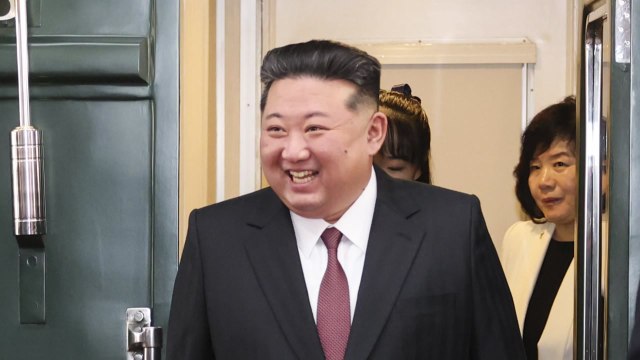 국정원 김정은 방중에 딸 주애 동반한 것으로 보여 / YTN