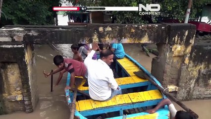 Yeni Delhi’de Yamuna Nehri tehlike seviyesini aştı: Yeni sel riski