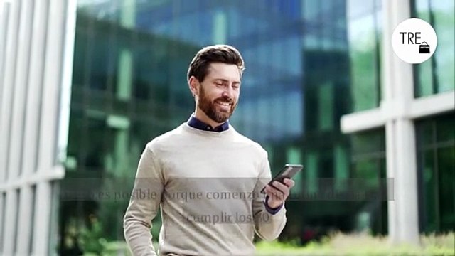 Este experto en longevidad de Harvard tiene el consejo más sencillo para ganar salud: Intento estar de pie el máximo tiempo posible