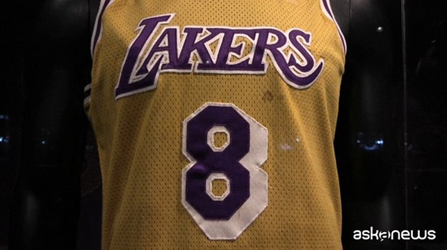 All'asta le prime maglie NBA di Michael Jordan e Kobe Bryant