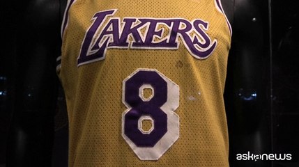 All'asta le prime maglie NBA di Michael Jordan e Kobe Bryant