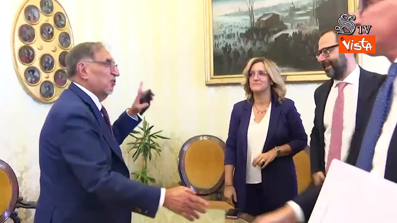 La Russa: "Ho incontrato i capigruppo del Senato su necessita di convocare Aula su tema guerre"