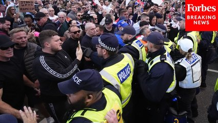 Wild Scenes Erupt As Anti-Migrant Protesters Clash With Police In Epping, UK
