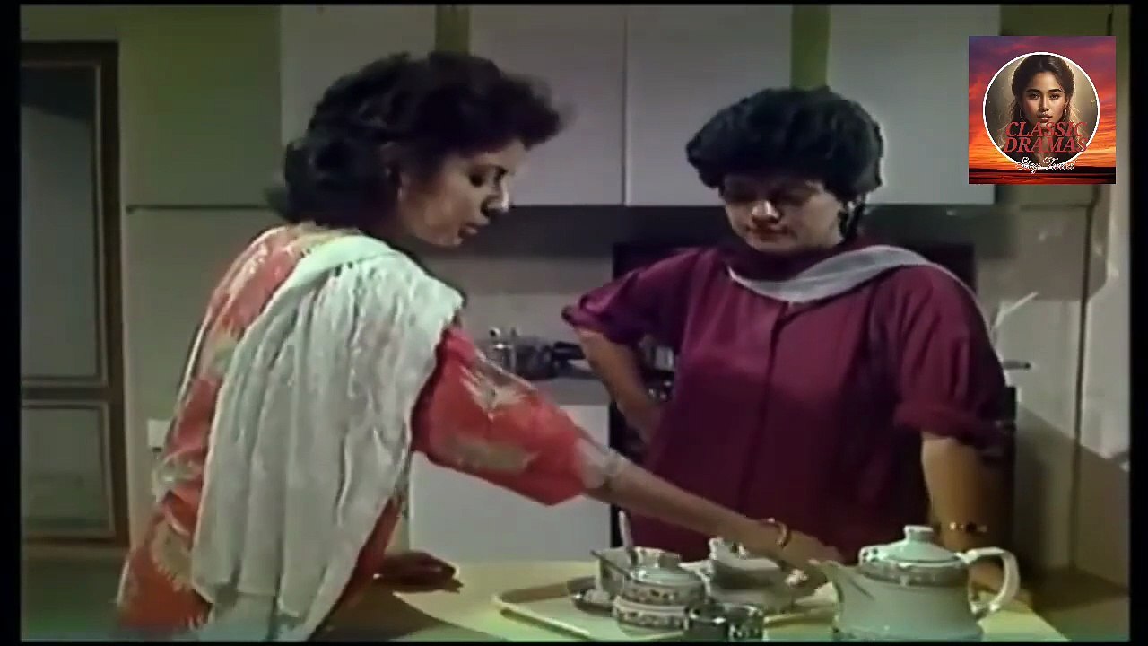 Dhoop Kinare Episode 6 - Urdu Classic TV Serial