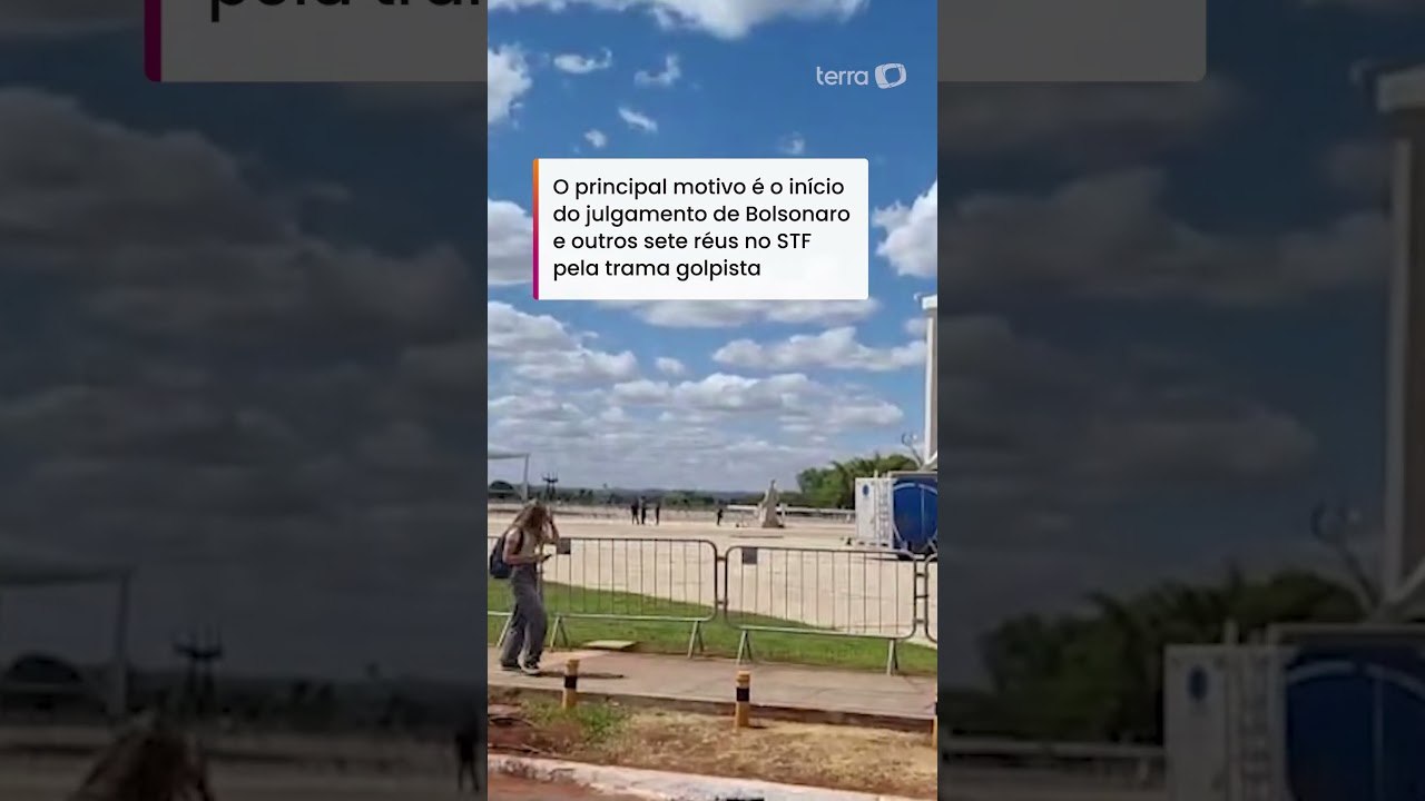 Praça dos Três Poderes é cercada para julgamento de Bolsonaro no STF #shorts