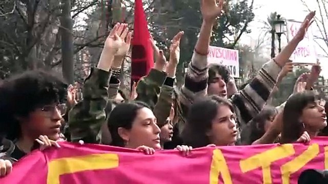 8 marzo, le voci dal corteo di Roma: «Ddl femminicidio? Propaganda, vera cura è educazione»