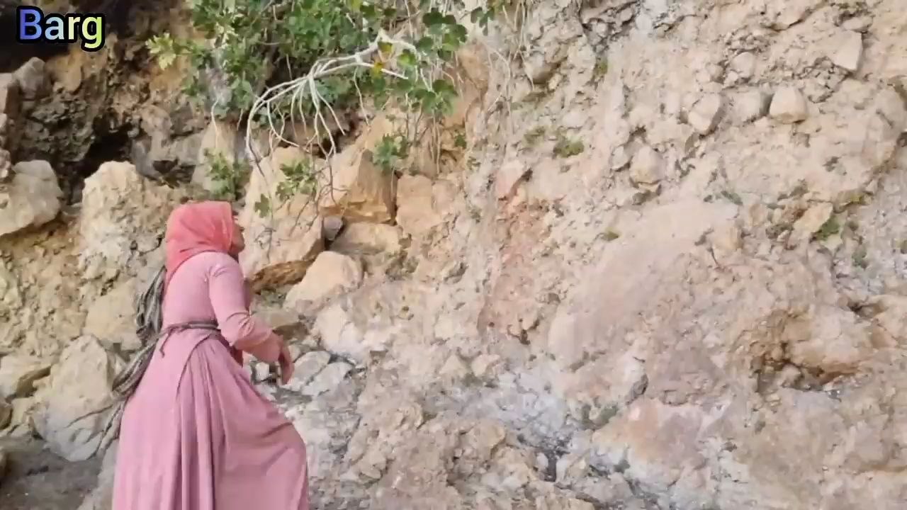 Hi watch nomadic life of two couples. Part 4