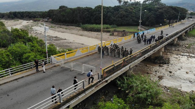 Guardia venezolana estaría atacando y robando a transportadores colombianos en la frontera