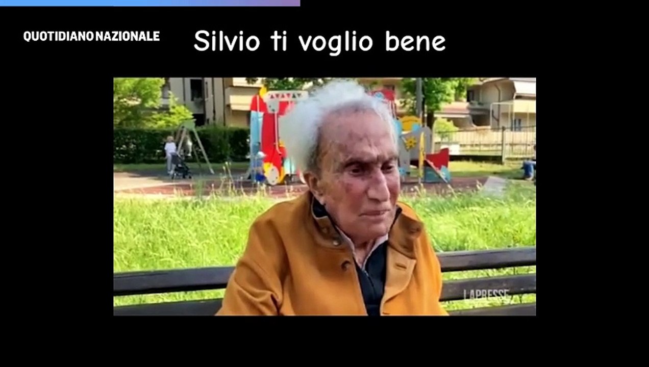 Emilio Fede al parco: "Se alla mia età prima muore mia moglie e poi Silvio Berlusconi..."