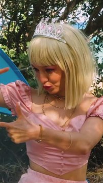 Cheap vs. Expensive Comfy Camping Beds! 🛏️💰 #Camping #LifeHacks #Comfort