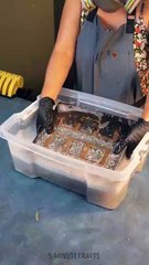 Restoration of an old organizer into an antique bag