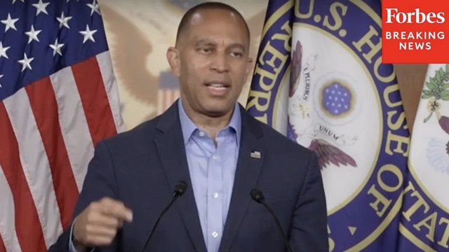 Hakeem Jeffries Praises 'Legend' Jerry Nadler, Claims House Democrats Push For Generational Change