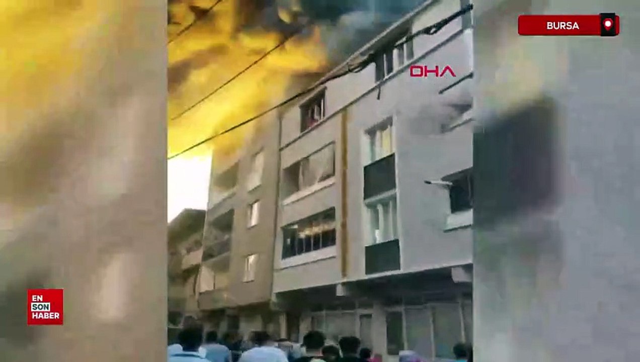 Bursa'da evde çıkan yangında önce çocuğunu, sonra kendisini 3’üncü kattan attı