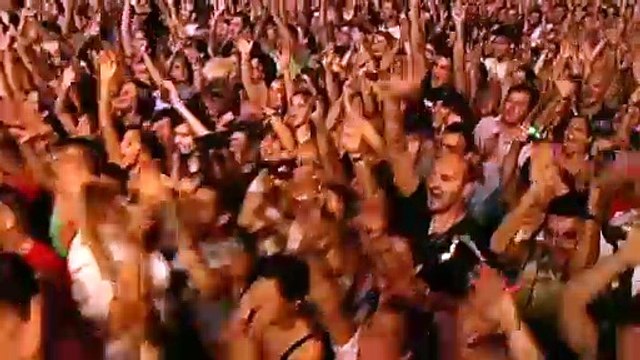 LAURA PAUSIN — INTRO “IT'S TOO LATE” | LAURA PAUSIN: LAURA LIVE 09 WORLD TOUR