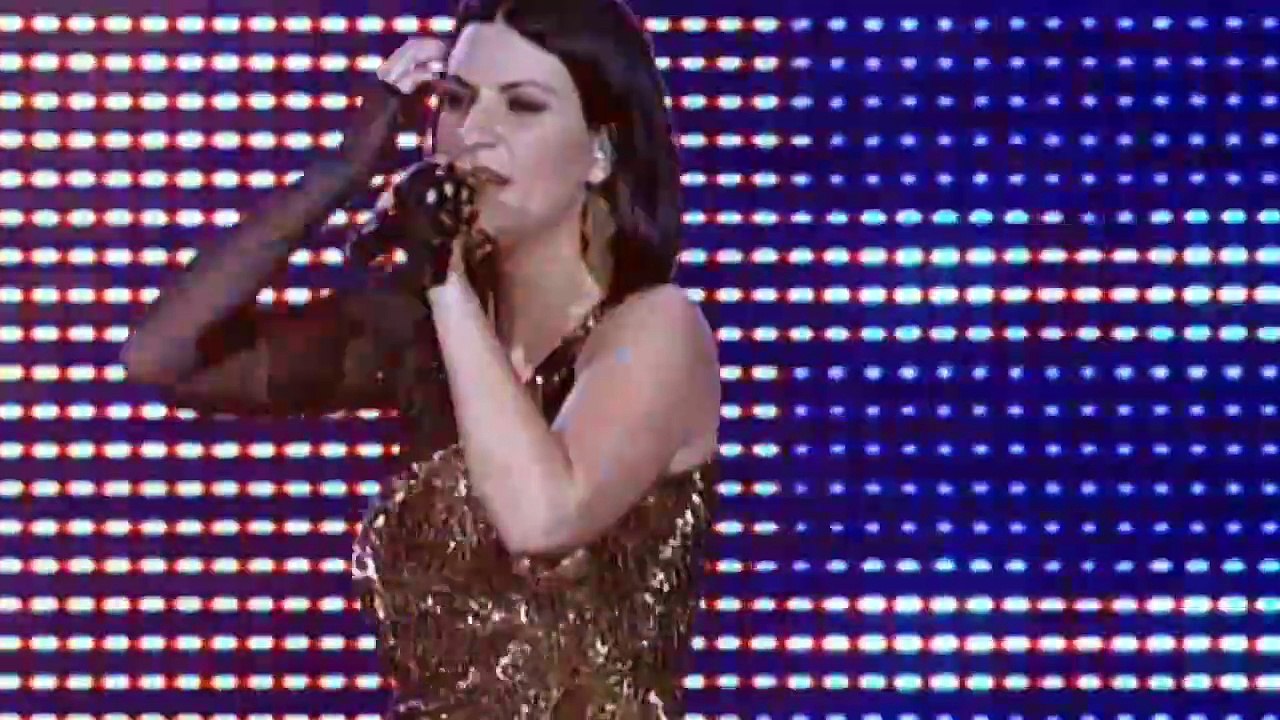 LAURA PAUSIN — MEDLEY POP Barcelona | LAURA PAUSIN: LAURA LIVE 09 WORLD TOUR