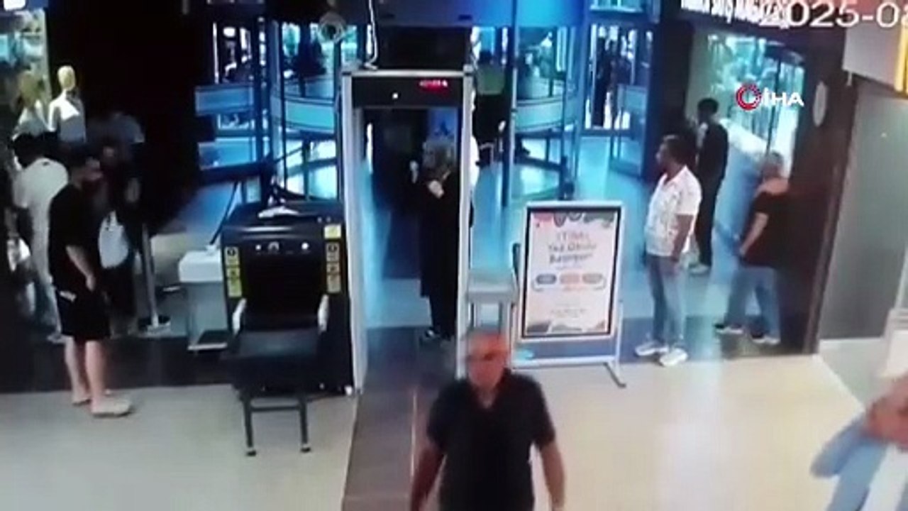 AVM cinayetinde yeni görüntüler ortaya çıktı!