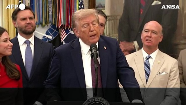 Trump: Undici narcoterroristi sono stati uccisi in un attacco navale nei Caraibi