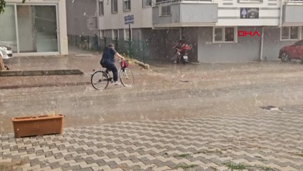 Burdur'da kısa süreli dolu yağışı