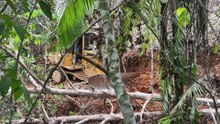 Extreme Challenge! Bulldozer D6R XL Conquers Difficult Terrain