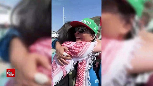 Gazze ablukasını kırmak için Barselona’dan Küresel Sumud Filosu yola çıktı