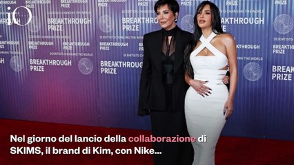 Kim Kardahisan lancia NikeSKIMS ma la madre rovina tutto: «Dovevi farlo proprio oggi?!»