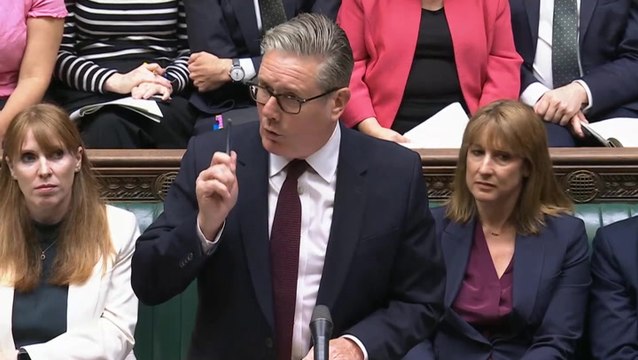 Keir Starmer blasts ‘disgraceful’ Nigel Farage for ‘badmouthing’ UK on Reform leader’s US visit