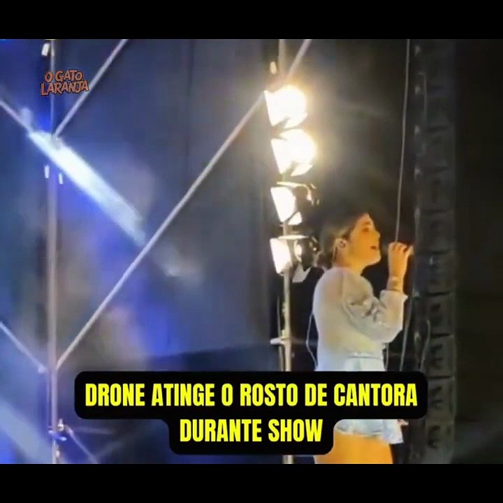 Drone acerta rosto de cantora durante show no Peru