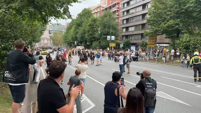 Lo más raro de su carrera: Vingegaard, pasando así por San Mamés tras la suspensión de la etapa